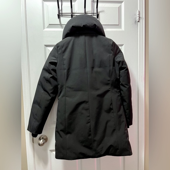 Aritzia Brand: Wilfred winter jacket - Picture 2 of 7